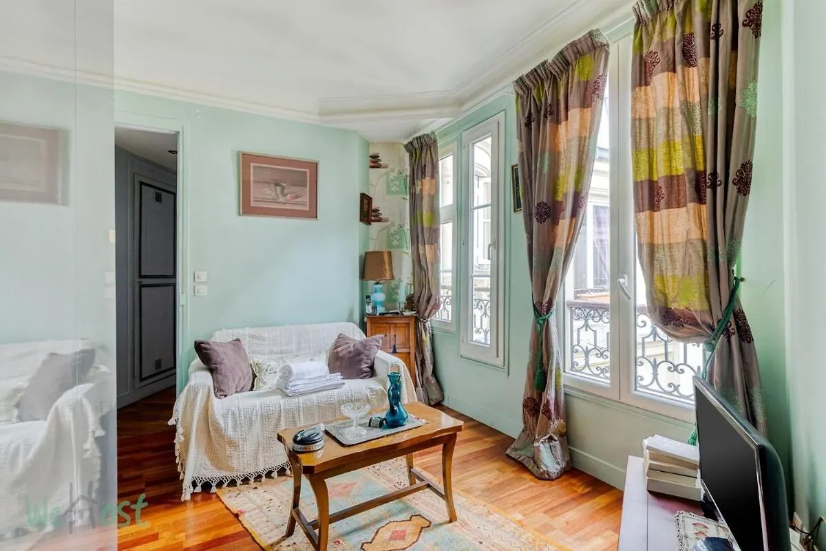 Constantinople - Ci - Nice Furnished 3 Rooms With Balcony Paris
